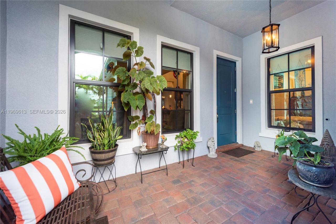 7718 N Blue Spring Dr, Parkland, FL 33067 Photo