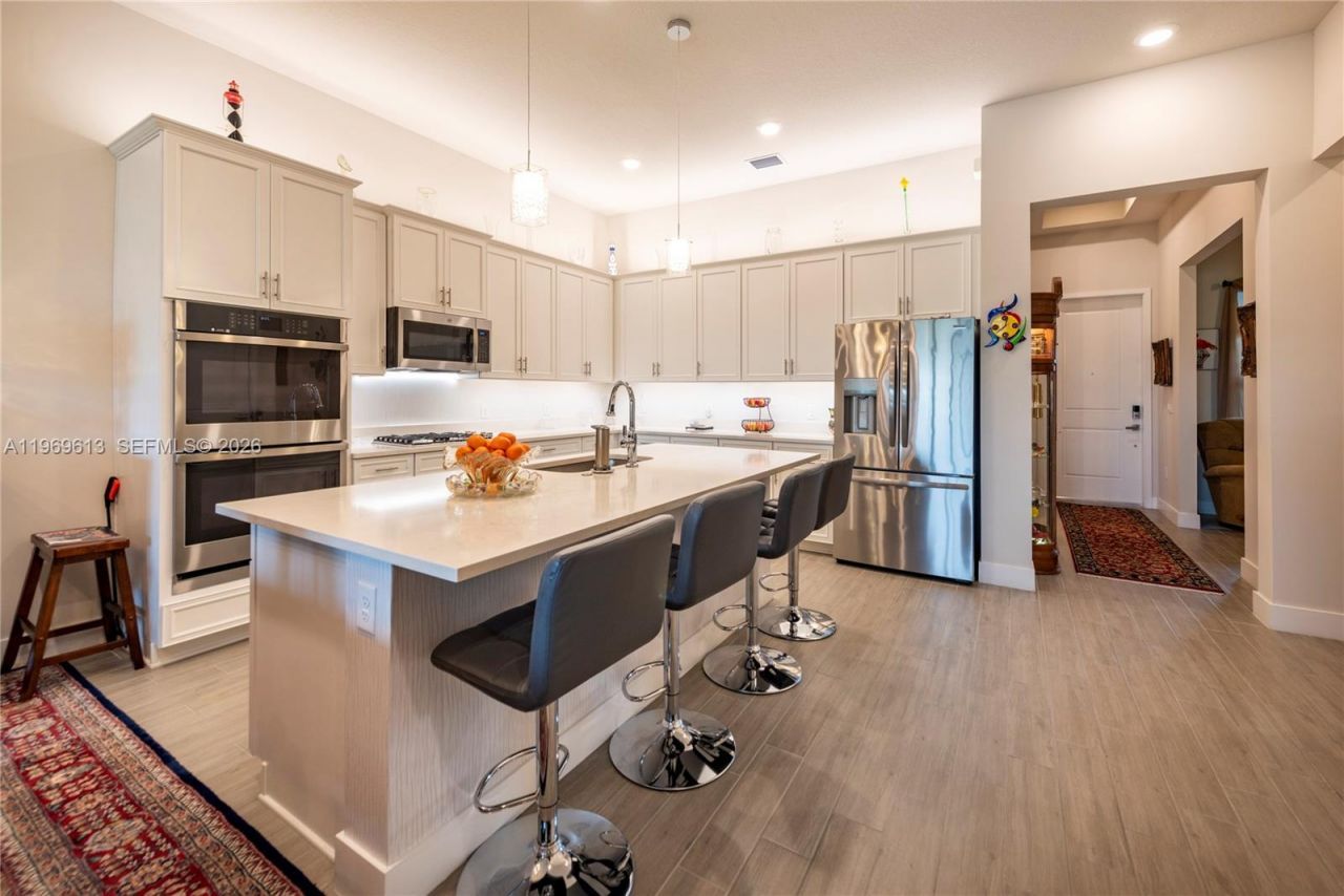 7718 N Blue Spring Dr, Parkland, FL 33067 Photo