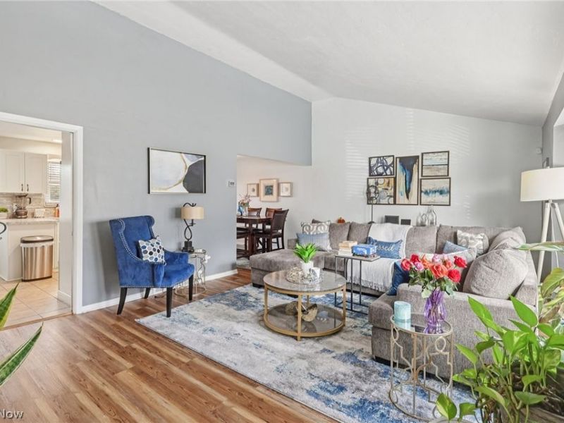 5512 Carol Jean Boulevard, Garfield Heights, OH 44125 Photo 4