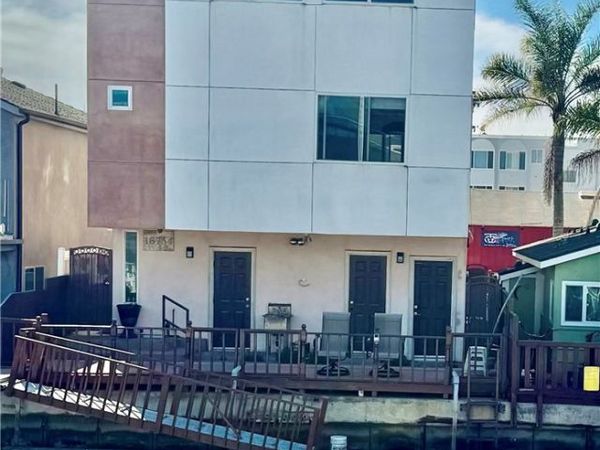 16754 Pacific Coast Hwy, Unit B, Sunset Beach, CA 90742