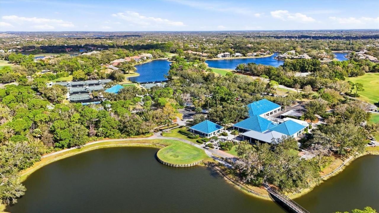 6411 Berkshire Place, University Park, FL 34201 Photo