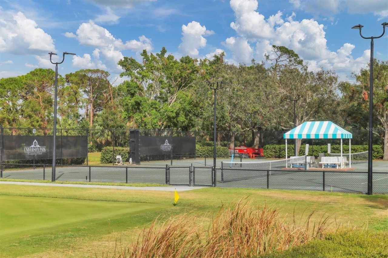 6411 Berkshire Place, University Park, FL 34201 Photo