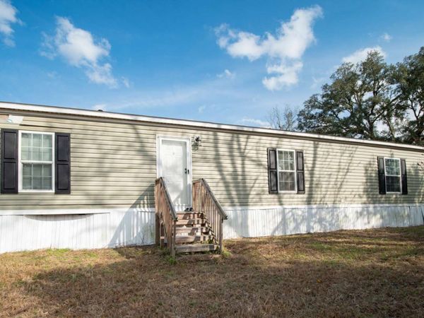 17558 CR 252, McAlpin, FL 32062