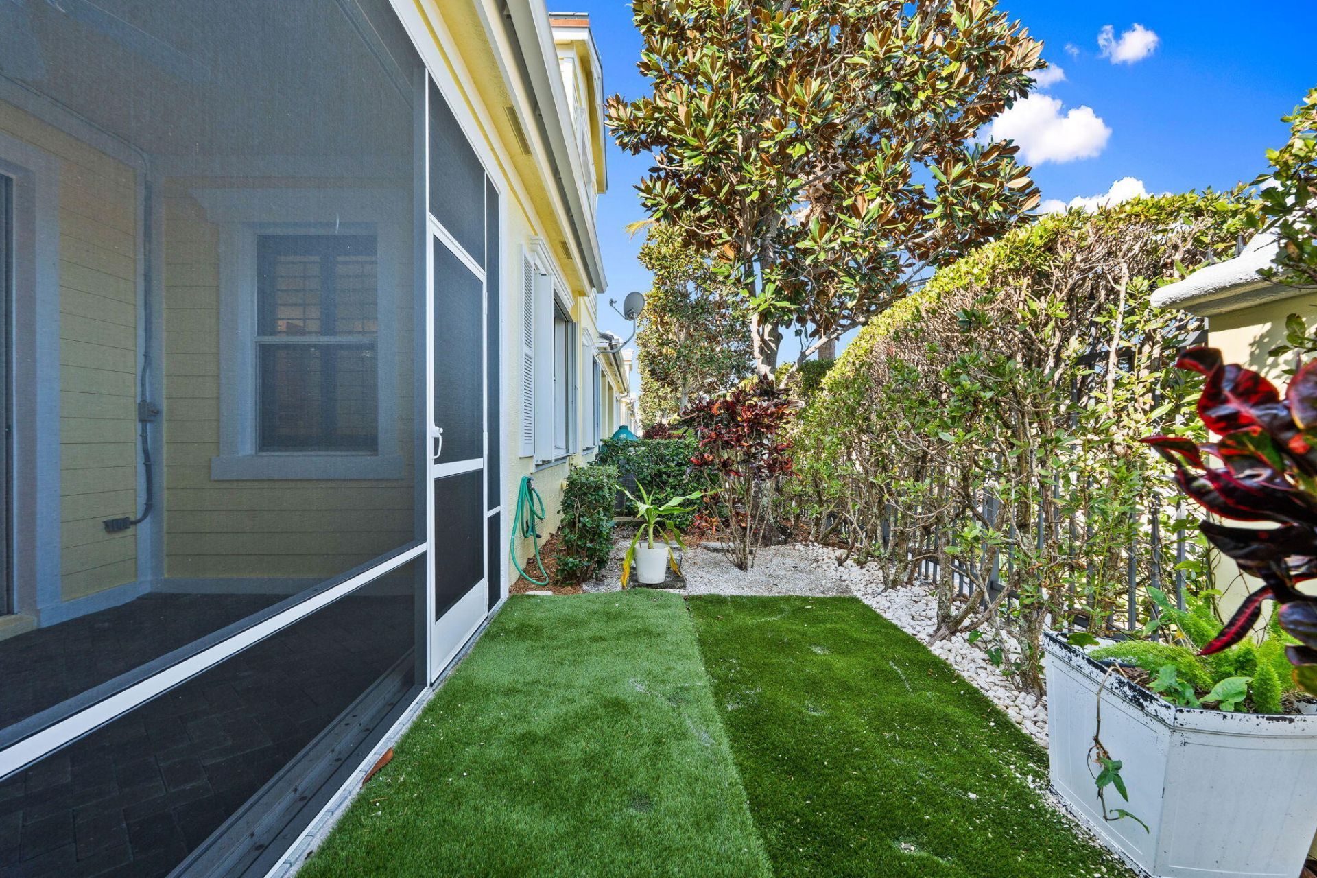 602 Mariner Bay Boulevard, Fort Pierce, FL 34949 Photo