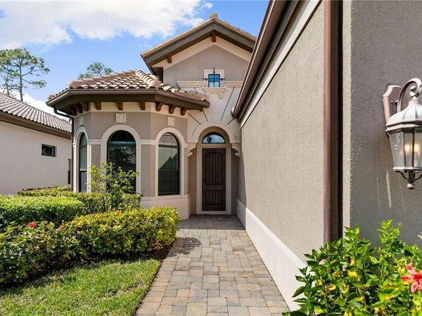 7347 Lantana CIR, NAPLES, FL 34119
