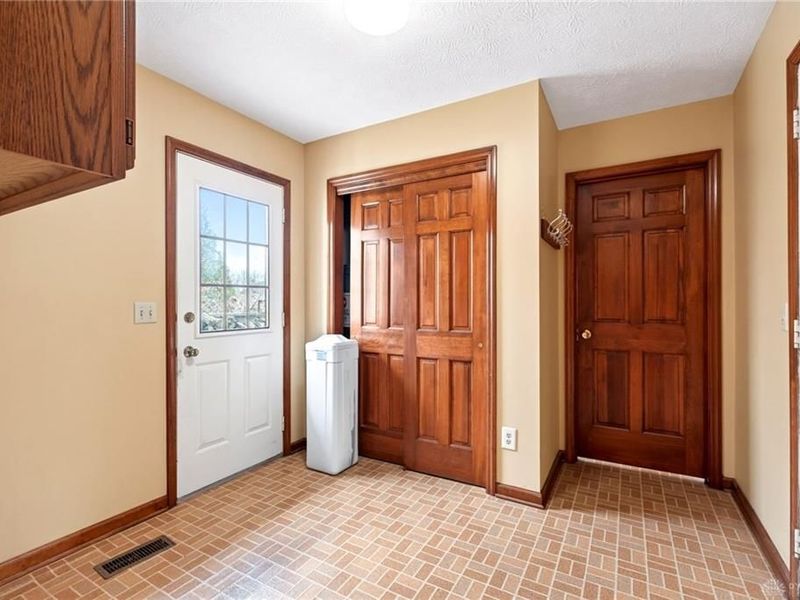 340 Saint James Place, Springboro, OH 45066 Photo 23