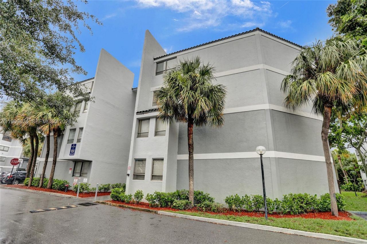 1800 N Congress Ave, Unit 102, West Palm Beach, FL 33401 Photo