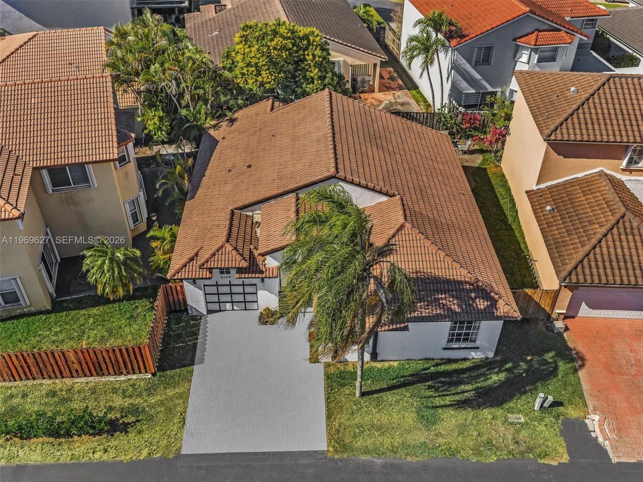 9166 SW 168th Ct , Miami, FL 33196 Photo