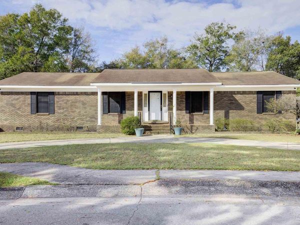 1315 N 7th Ave, Pensacola, FL 32501