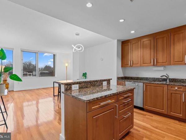 6820 WISCONSIN AVENUE, Unit 4003, BETHESDA, MD 20815