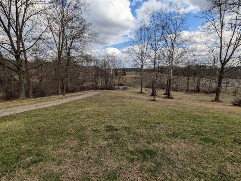 12275 Humbert Road, Howard, OH 43028 Photo 2