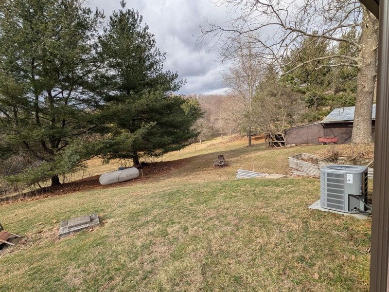 12275 Humbert Road, Howard, OH 43028 Photo 24