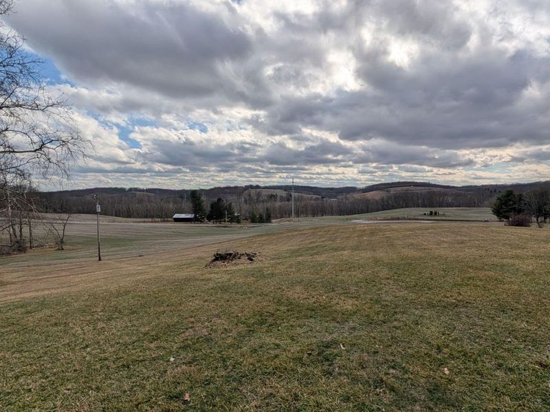 12275 Humbert Road, Howard, OH 43028 Photo 5