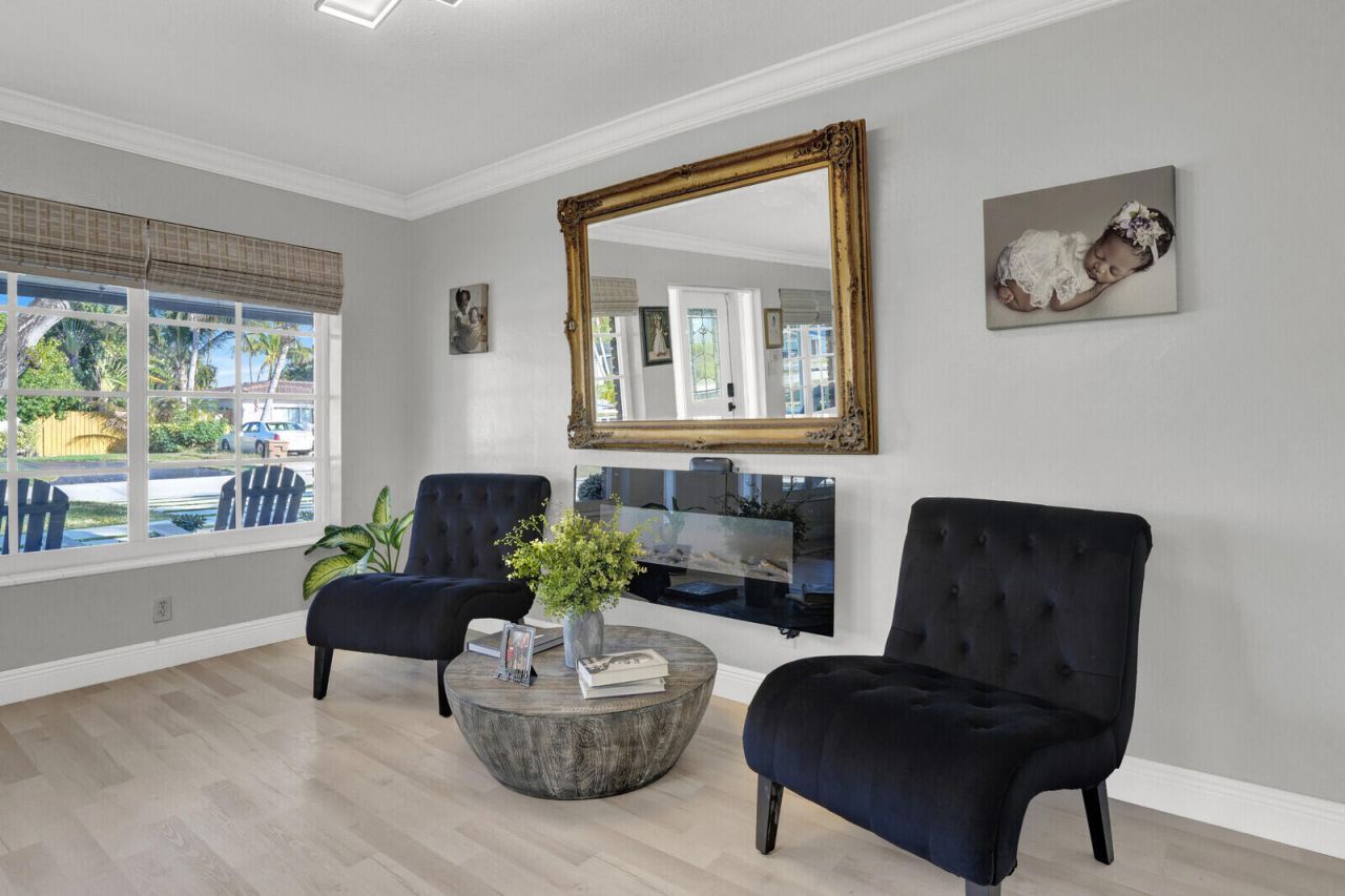 733 SE 10th Avenue, Deerfield Beach, FL 33441 Photo