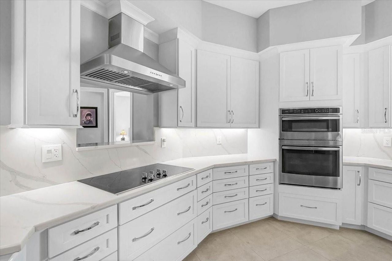 4712 34th Avenue E, Bradenton, FL 34208 Photo