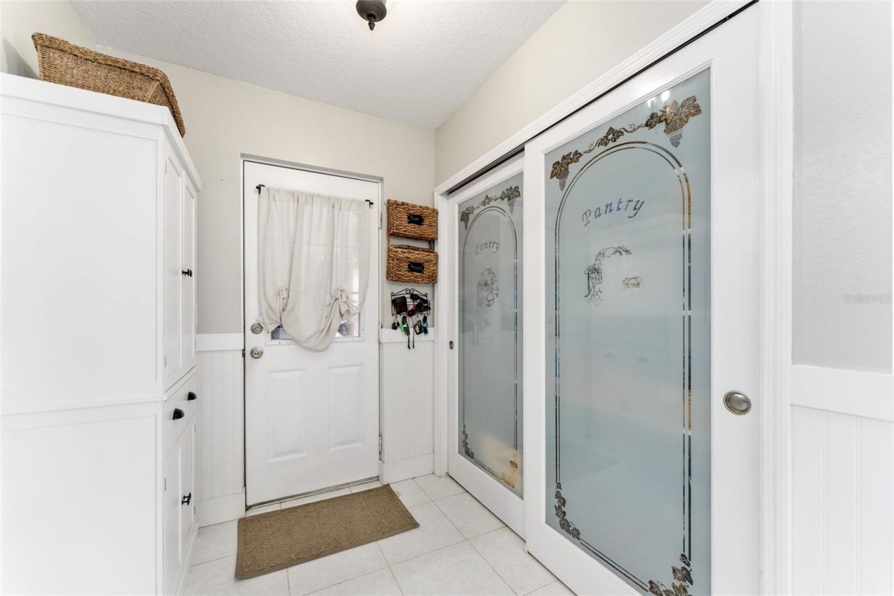 9095 SW 9th Terrace, Ocala, FL 34476 Photo