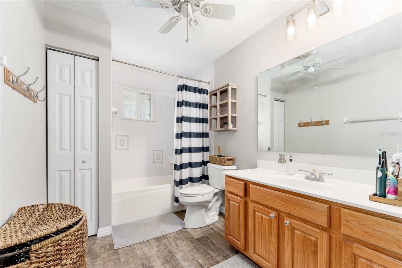 9095 SW 9th Terrace, Ocala, FL 34476 Photo