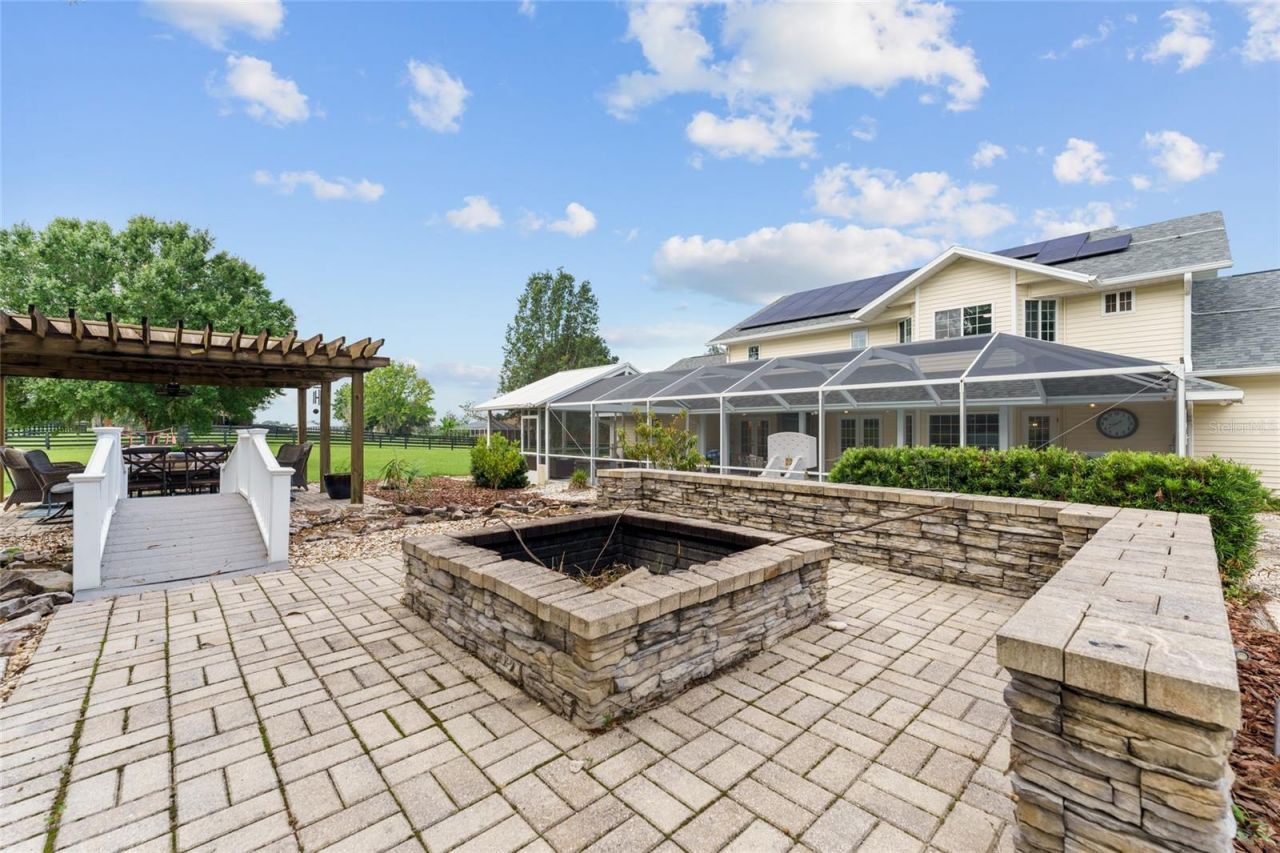 9095 SW 9th Terrace, Ocala, FL 34476 Photo