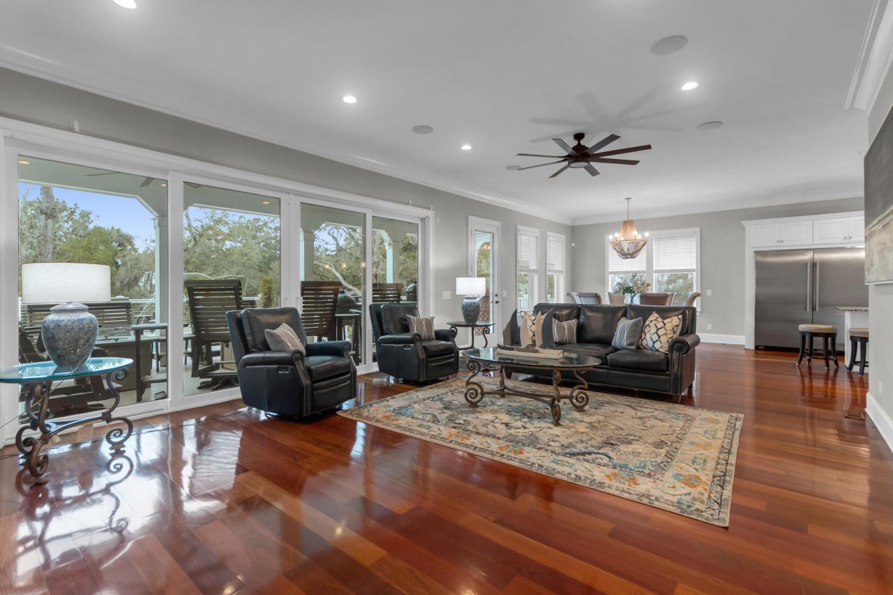 4779 Holbird Drive Photo 11