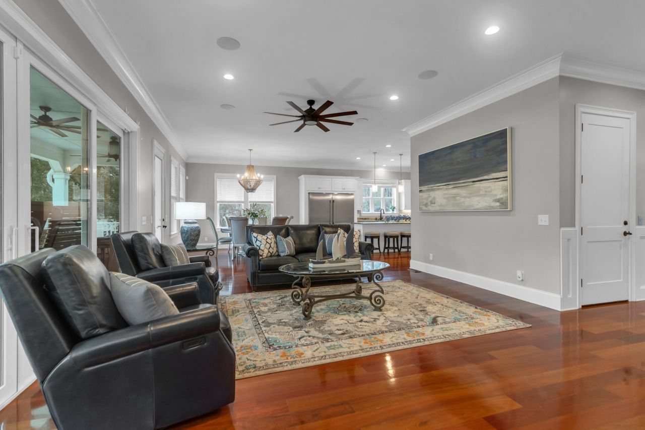 4779 Holbird Drive Photo 12