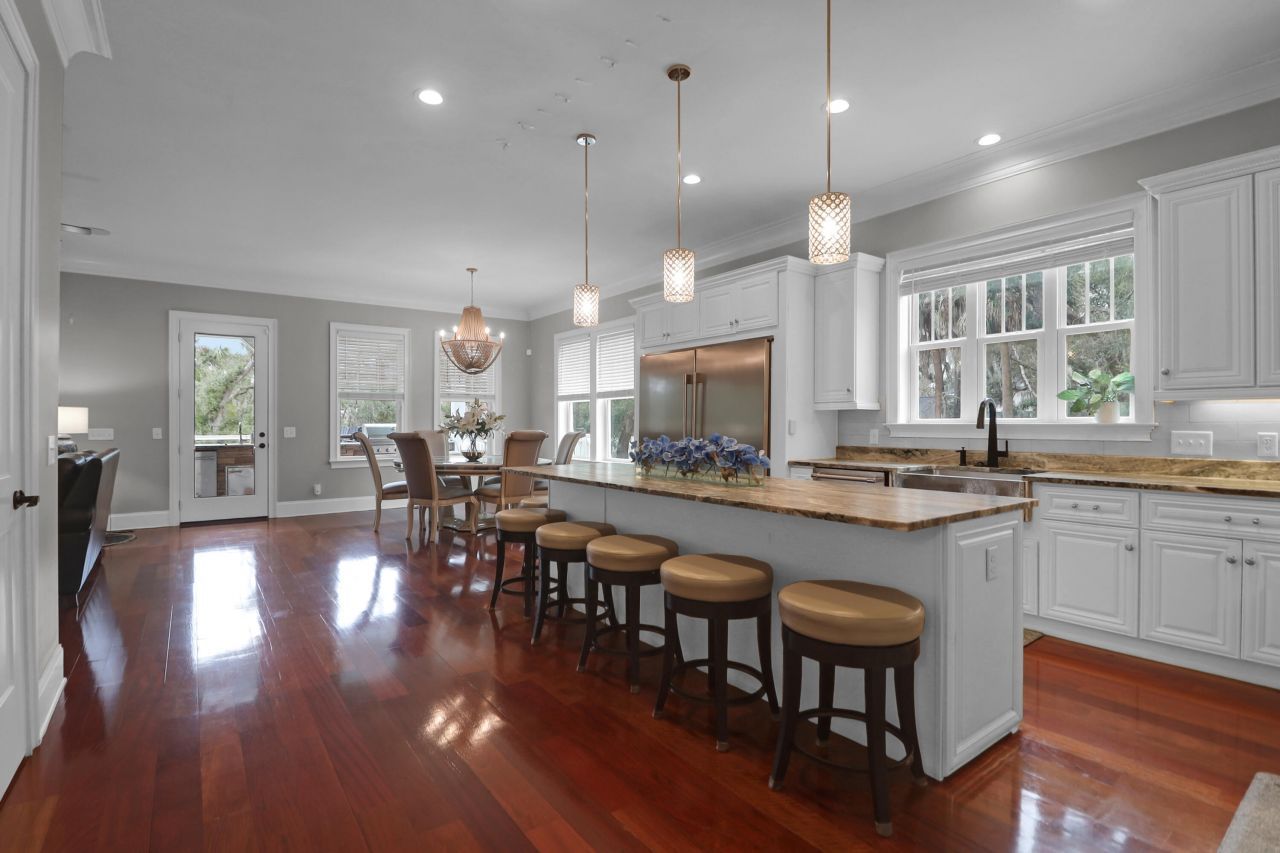 4779 Holbird Drive Photo 13