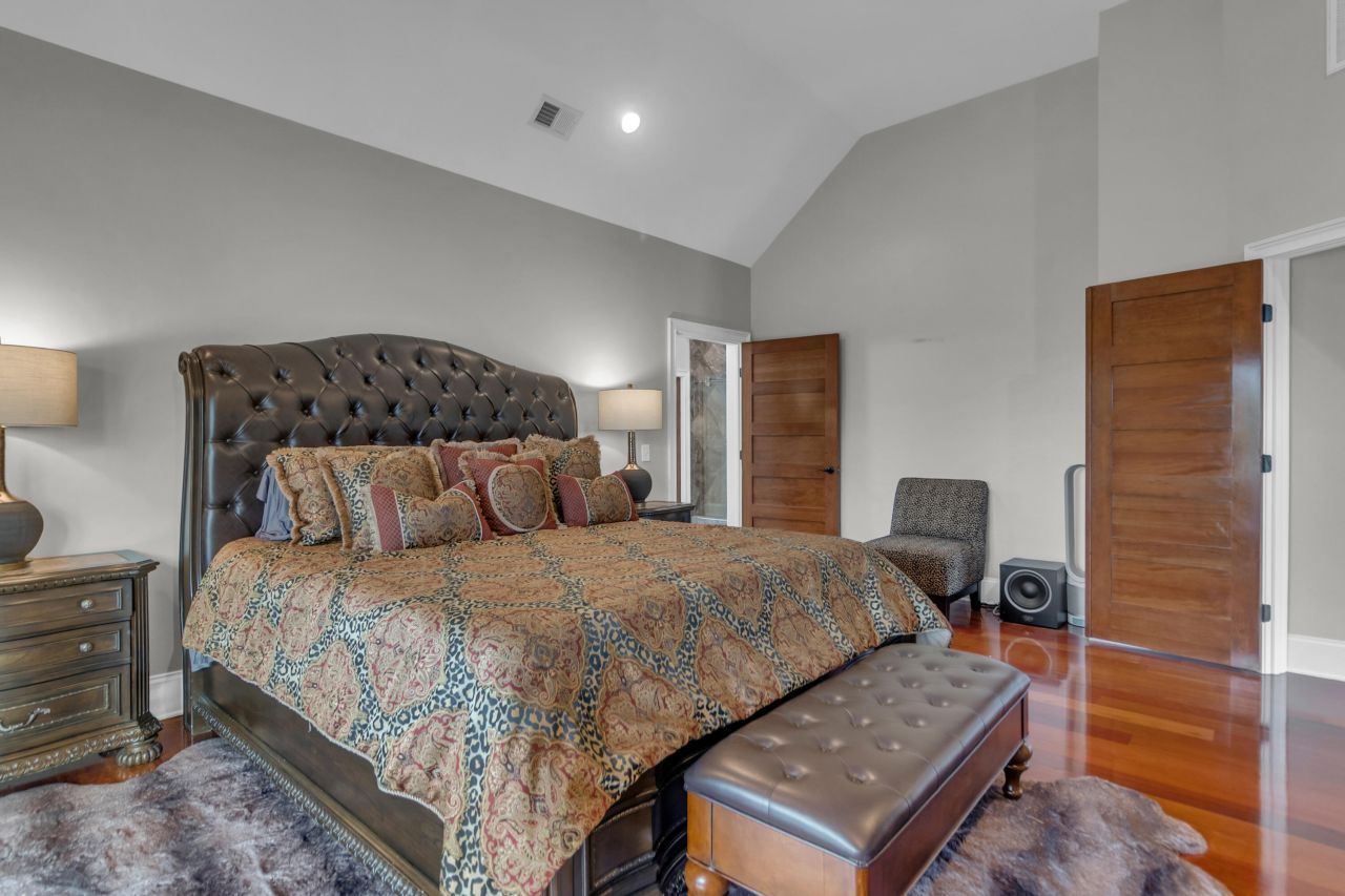 4779 Holbird Drive Photo 29