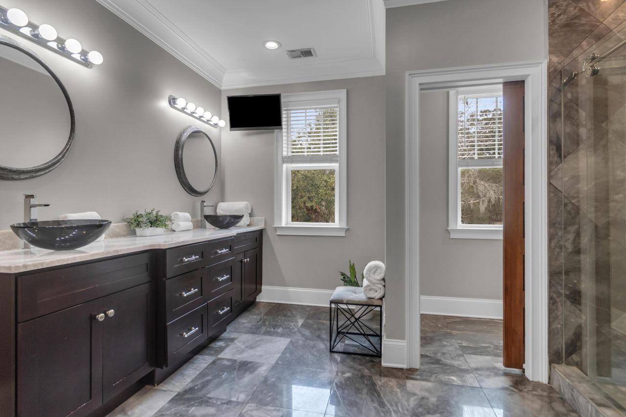 4779 Holbird Drive Photo 34