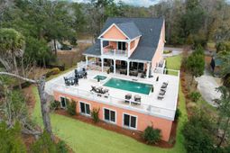 4779 Holbird Drive photo 4