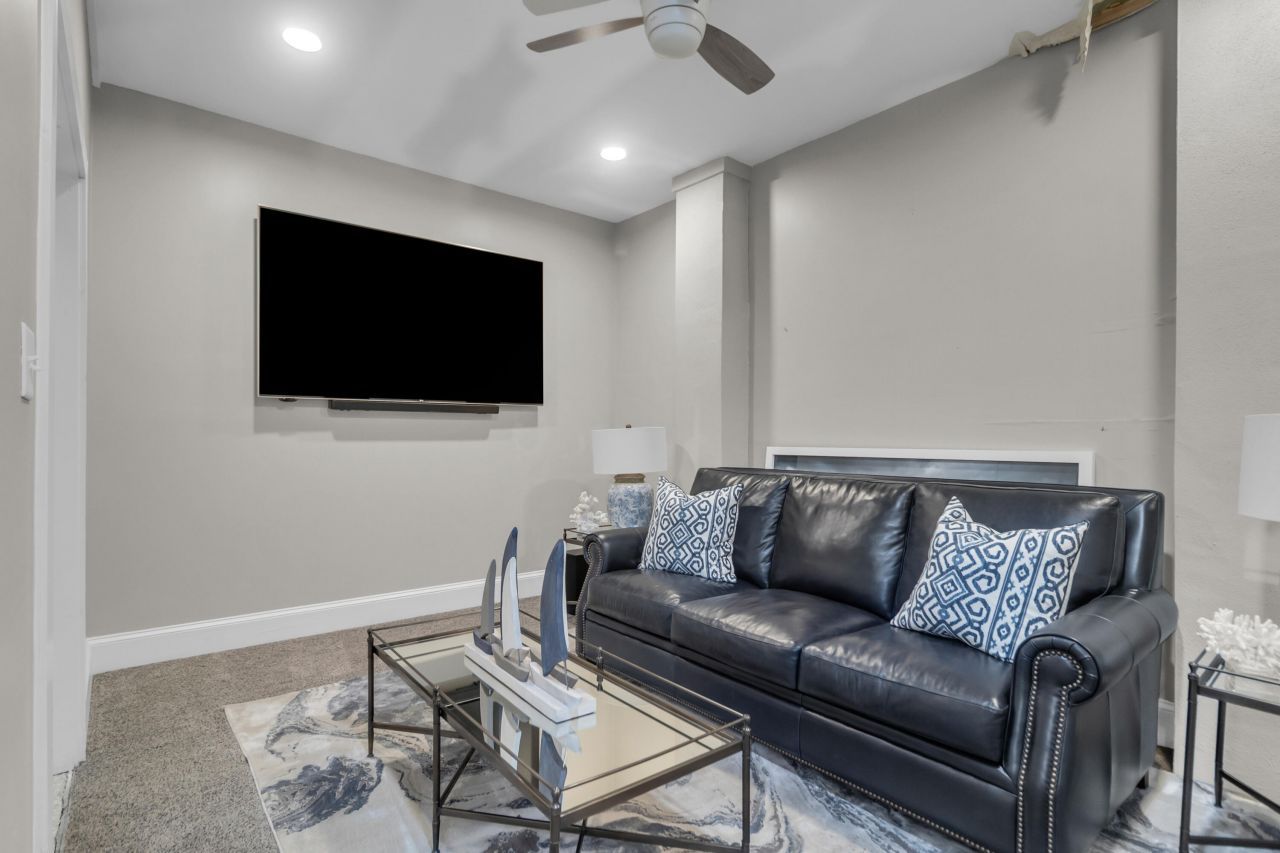 4779 Holbird Drive Photo 44