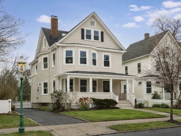 210 Baldwin St, Glen Ridge, NJ 07028