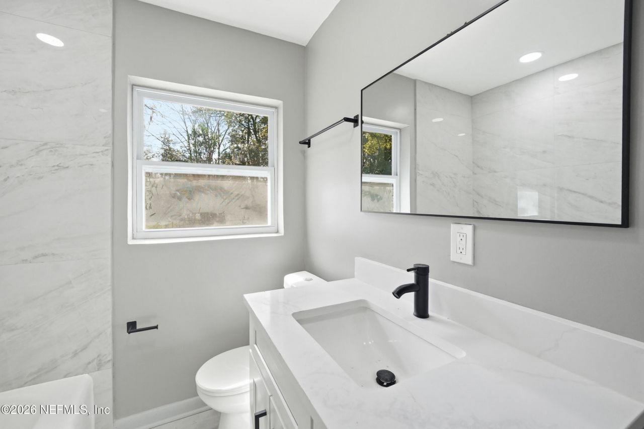 6124 Woodside Drive, Jacksonville, FL 32210 Photo