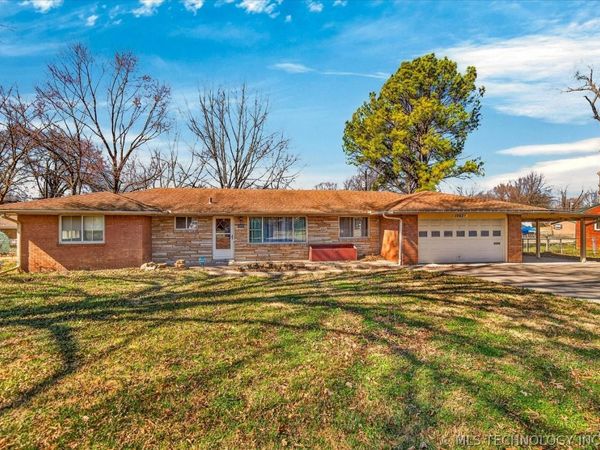1507 Crescent Drive, Bartlesville, OK 74006