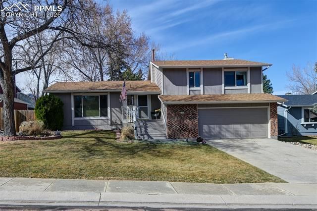 3250 Blue Mountain Way, Colorado Springs, CO 80906 Main Photo