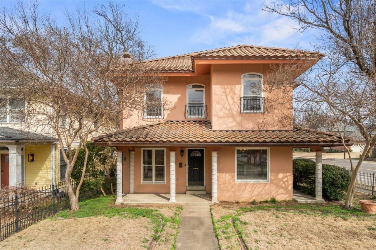 1704 Peach Ave, Memphis, TN 38112 Main Photo