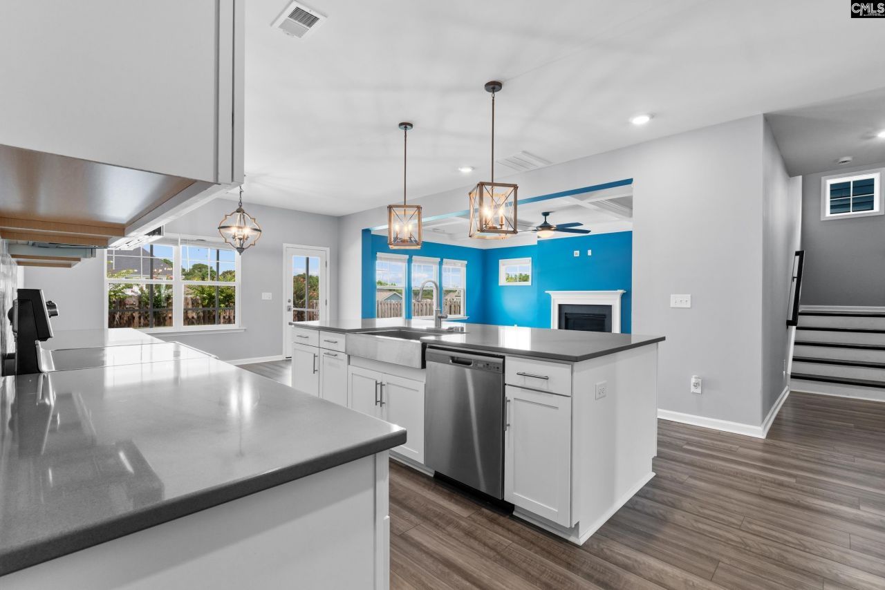 4040 Summerland Way  Photo 12