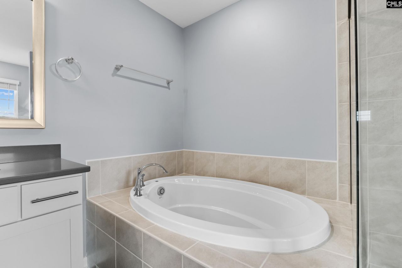 4040 Summerland Way  Photo 31