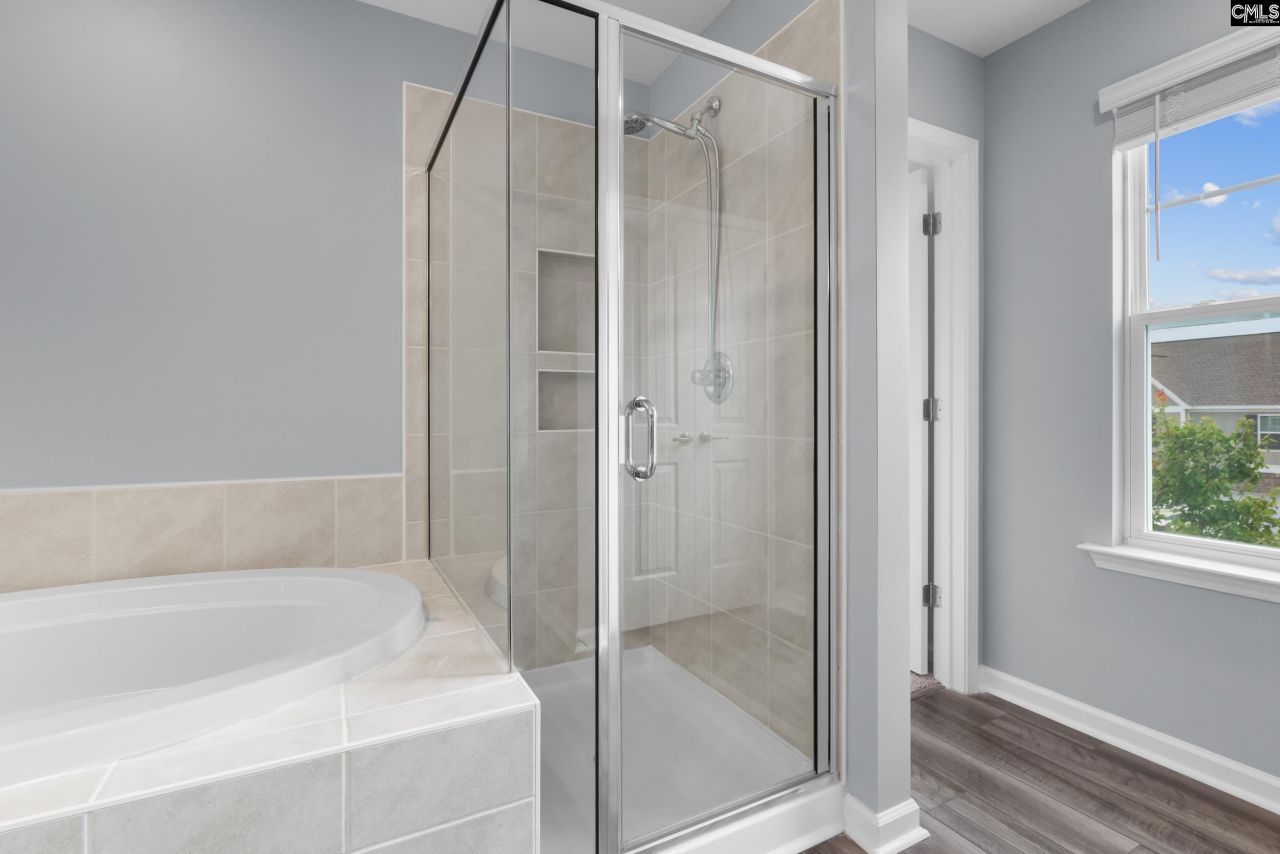 4040 Summerland Way  Photo 32