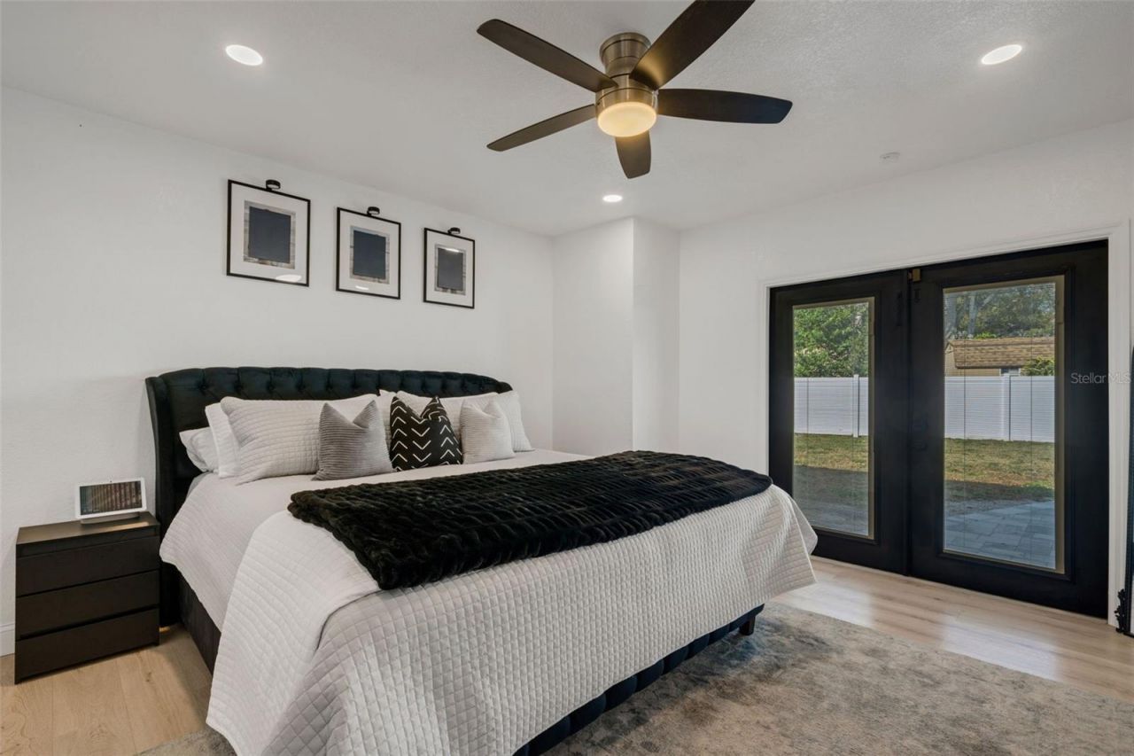 10016 Ridge Rd, Seminole, FL 33772 Photo