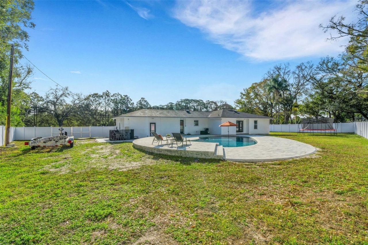 10016 Ridge Rd, Seminole, FL 33772 Photo