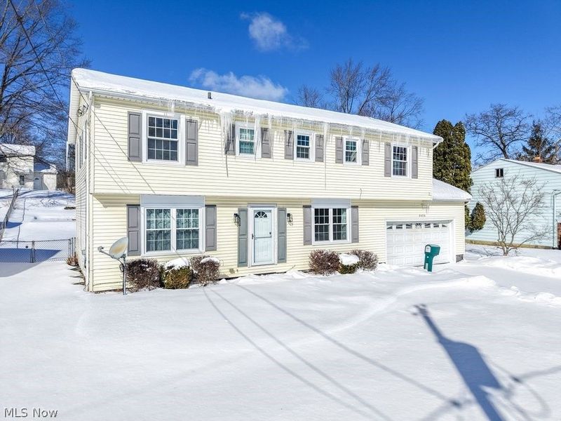 9408 Fairfield Drive, Twinsburg, OH 44087 Photo 1