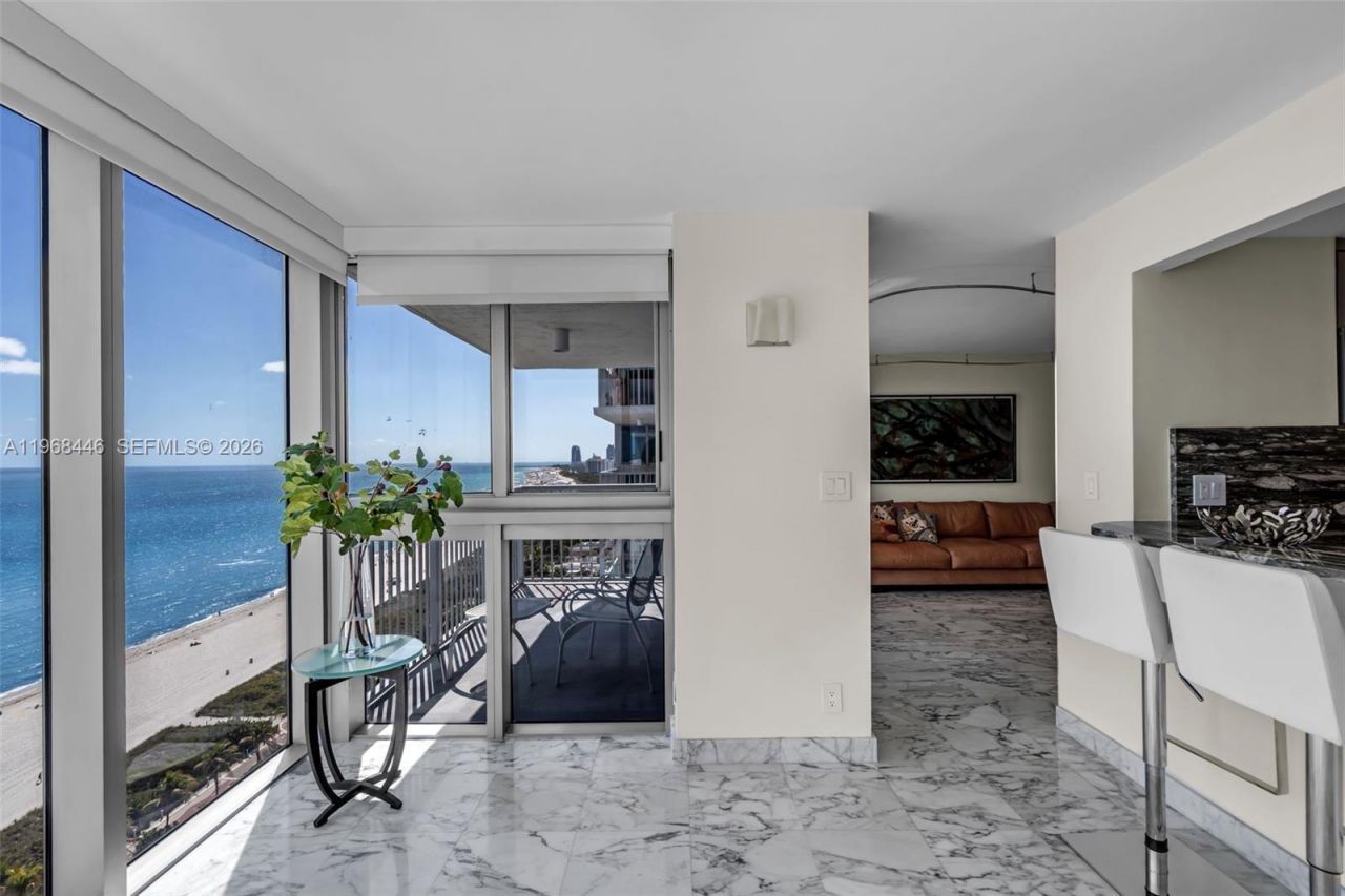 2655 Collins Ave, Unit 2211, Miami Beach, FL 33140 Photo