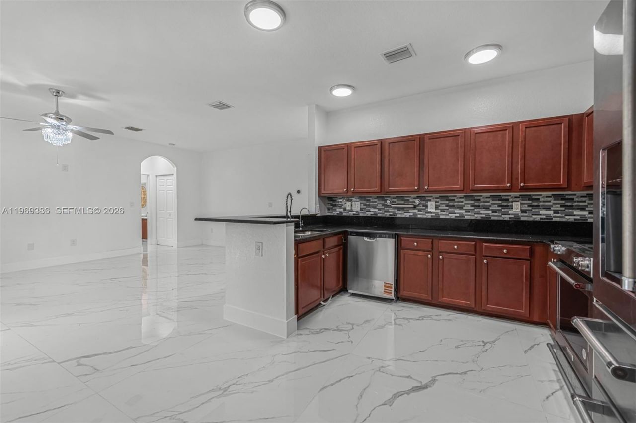 642 SE 37th Pl , Homestead, FL 33033 Photo