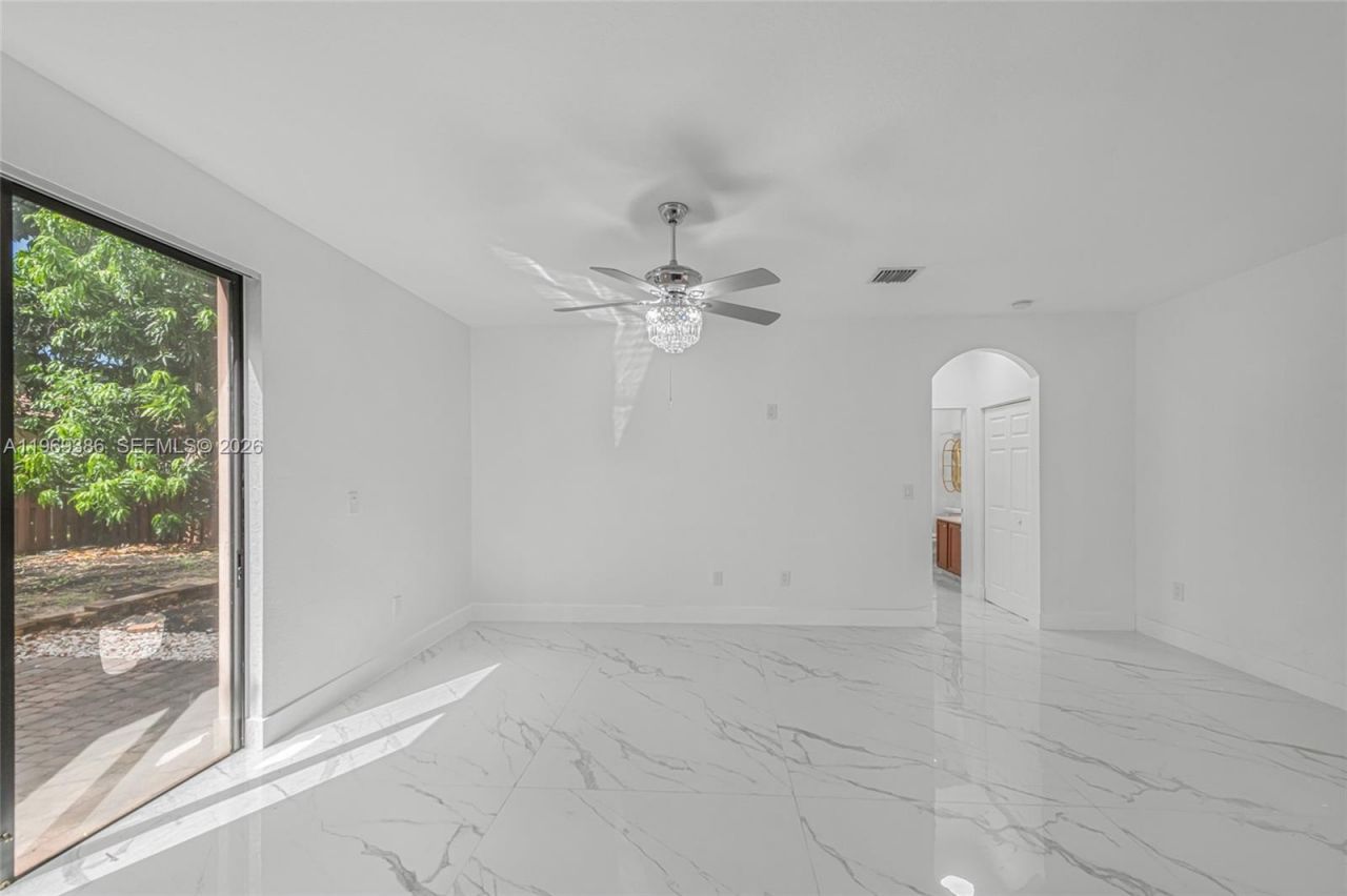 642 SE 37th Pl, Homestead, FL 33033 Photo