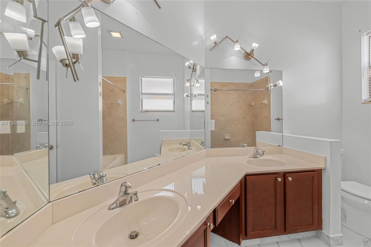 642 SE 37th Pl, Homestead, FL 33033 Photo