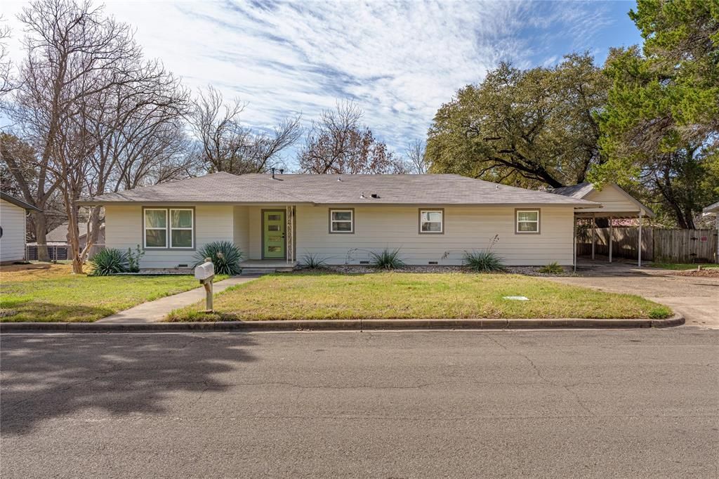 4600 Cedar Mountain Drive, Waco, TX 76708 Main Photo