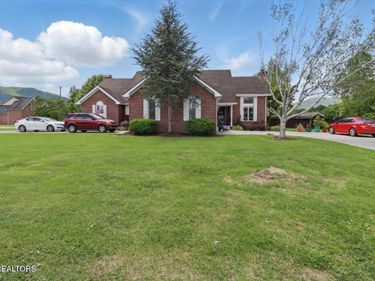 523 N 30th St, Middlesboro, KY 40965