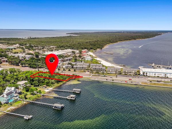 00 Soundview Trail, Gulf Breeze, FL 00000