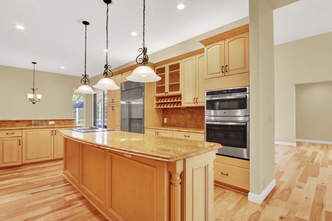 10 Martinique Cove, Palm Beach Gardens, FL 33418 Photo