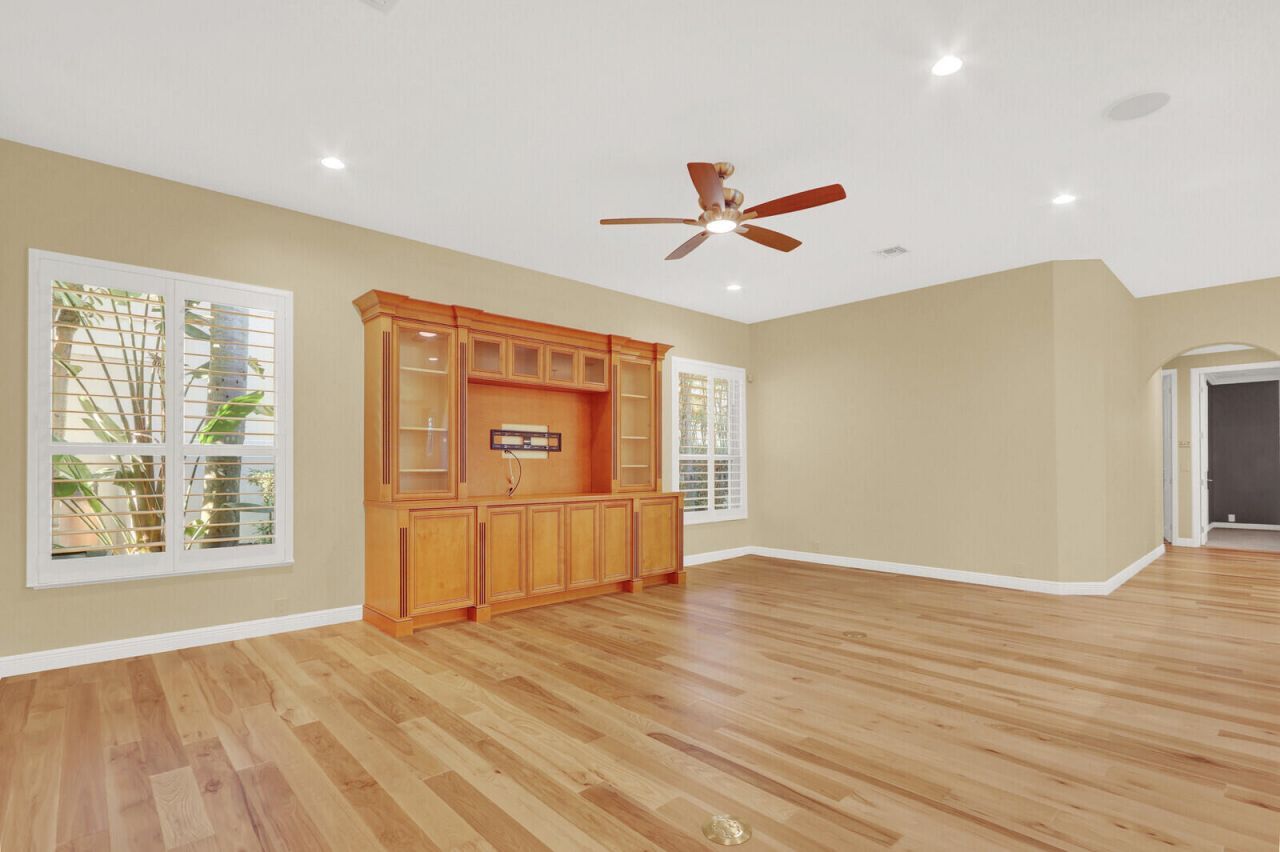 10 Martinique Cove, Palm Beach Gardens, FL 33418 Photo