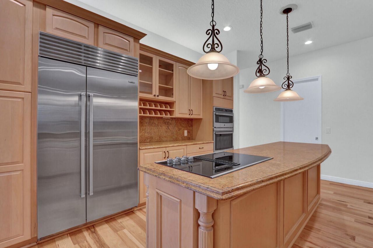 10 Martinique Cove, Palm Beach Gardens, FL 33418 Photo